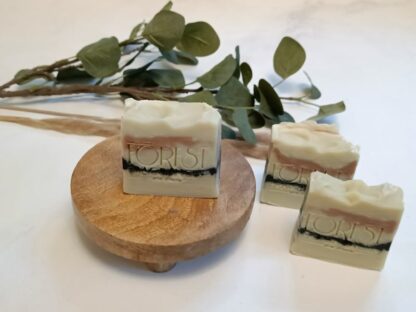 forest fragrances - zeep - natuurlijke zeep - lavendel cederhout etherische olie