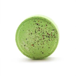 Groene Zen shower steamer met gedroogde kruiden, geur van pepermunt en eucalyptus