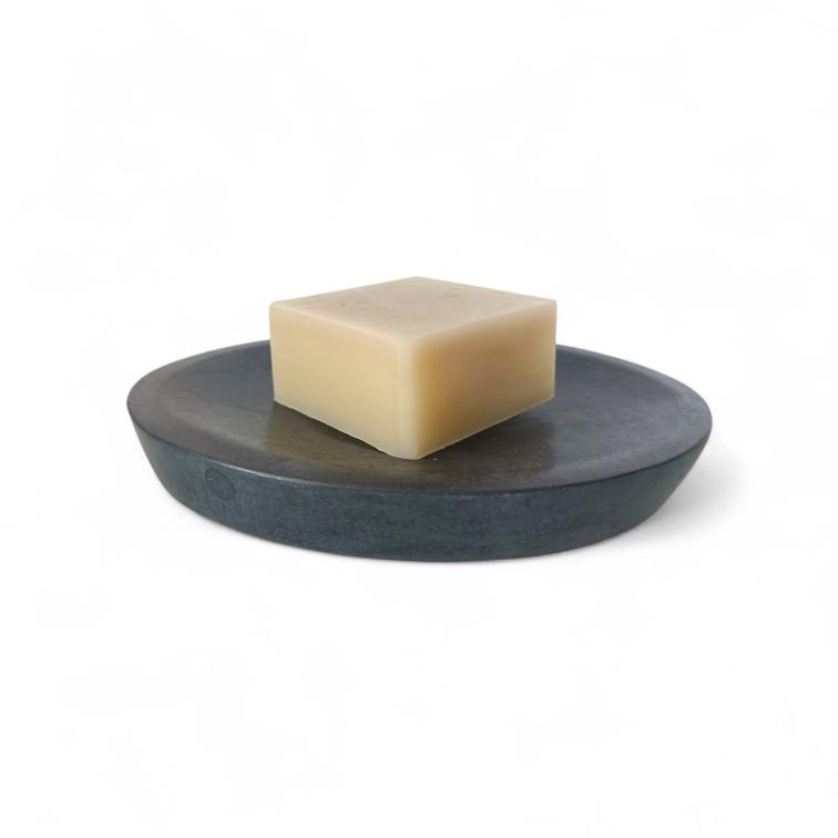 forest fragrances - cederhout solid conditioner bar - natuurlijke conditioner voor je haar forest fragrances - cederhout solid conditioner bar - natuurlijke conditioner voor je haar
